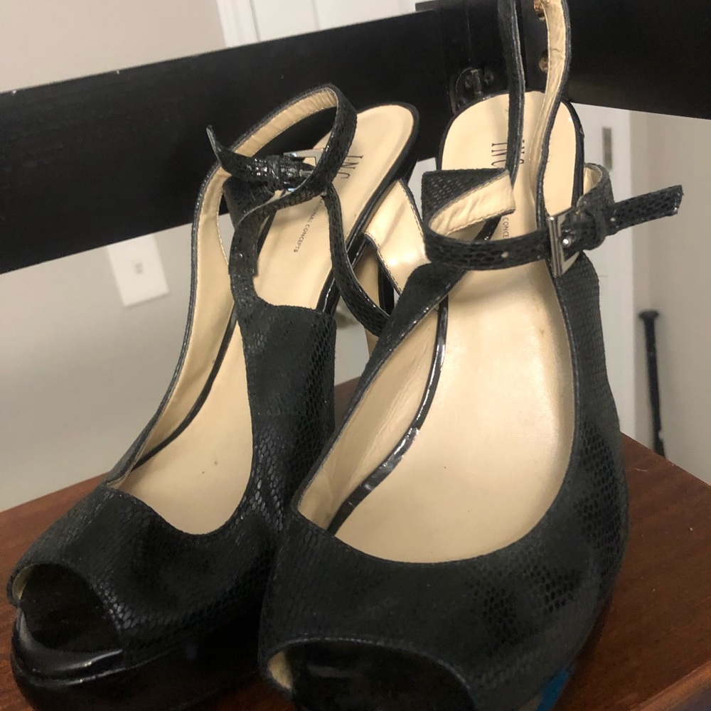 Black heels